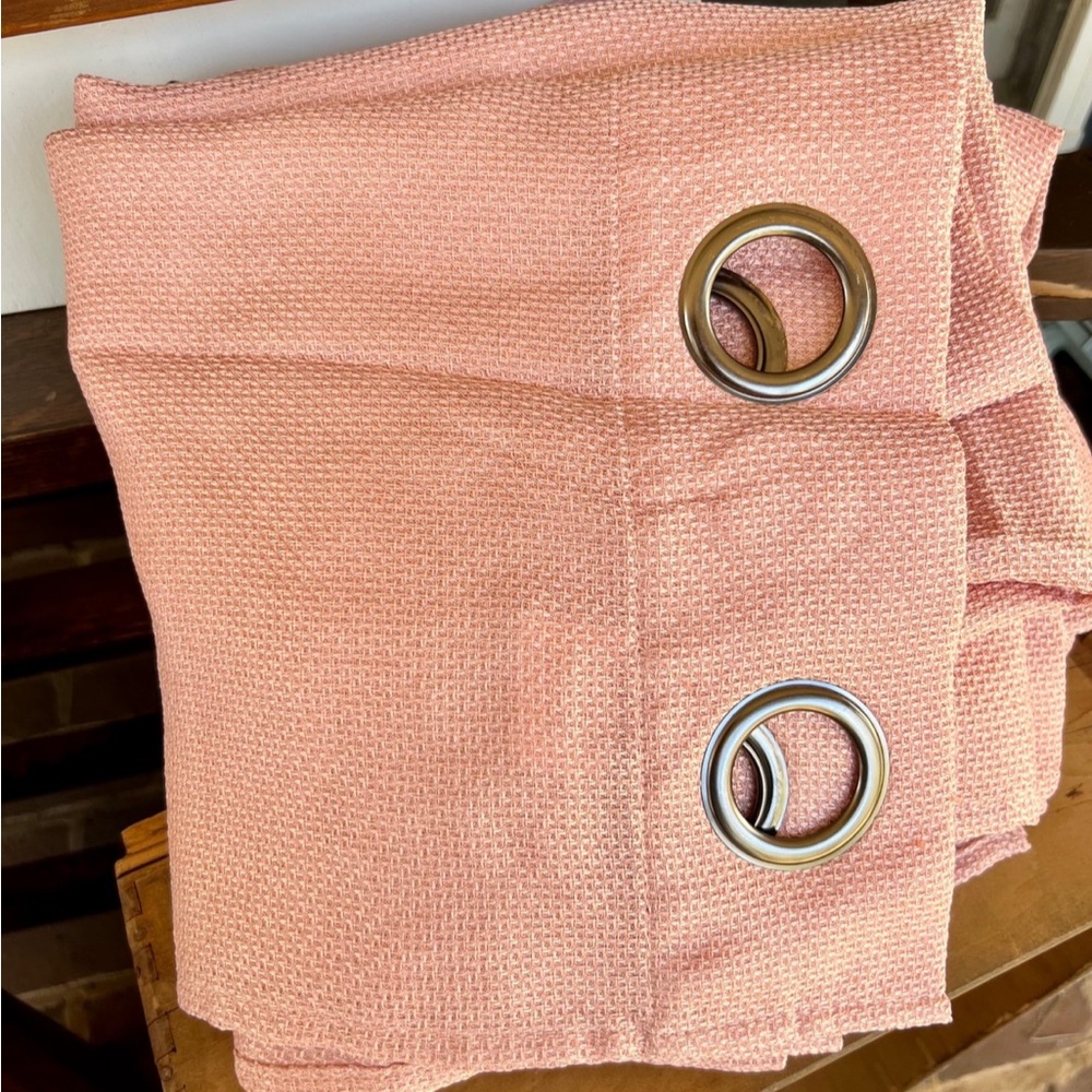 4 Curtain Panels